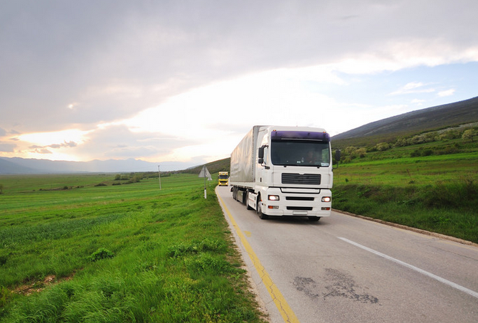專業(yè)走海運(yùn)的國(guó)際物流-鑫漢物流