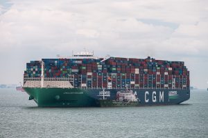 散貨海運(yùn)運(yùn)費(fèi)運(yùn)價表全解析——從“計費(fèi)邏輯”到“實戰(zhàn)案例”的實用指南-鑫漢物流