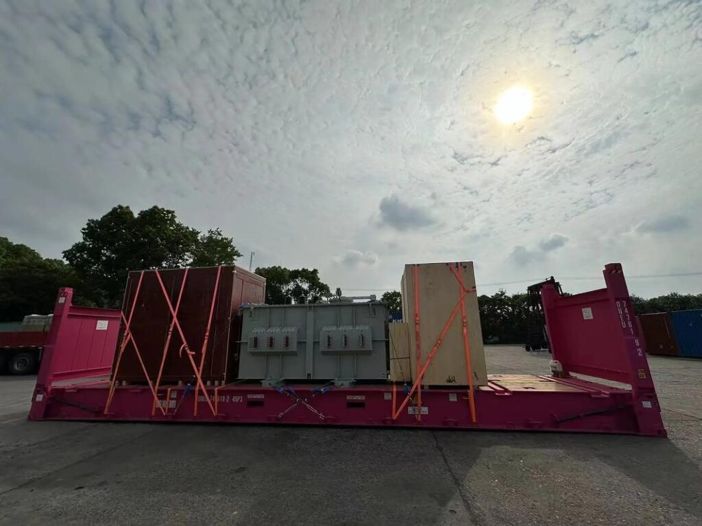 圖片[1]-東南亞與歐美線特種柜的“破局之道”：在紅海與擁堵中，如何為你守住艙位與運價？-鑫漢物流